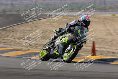 media/Nov-05-2022-SoCal Trackdays (Sat) [[f8d9b725ab]]/Turns 9 and 8 (1050am/